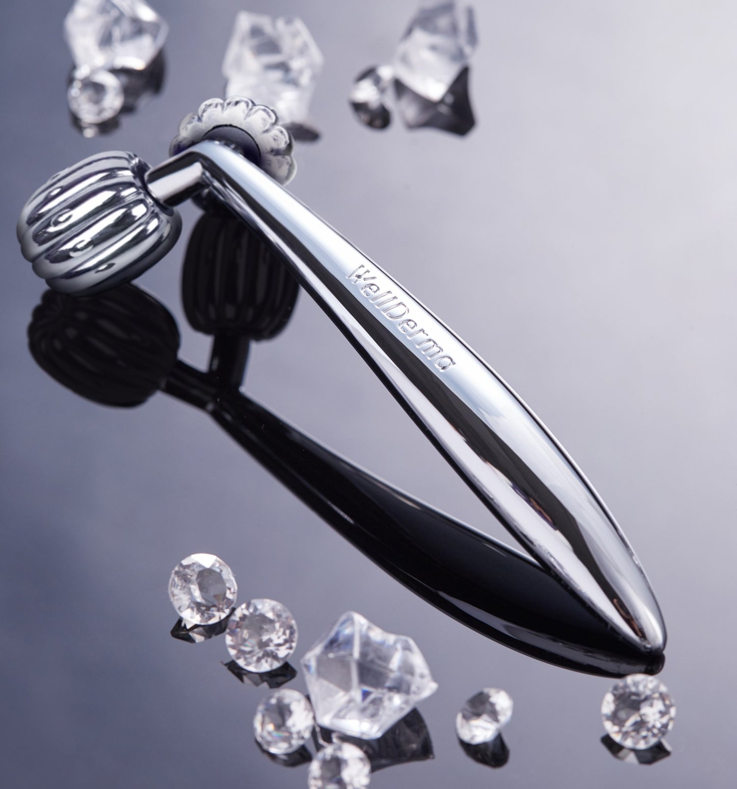 WellDerma Face lifting roller dark silver Veido rutulinis masažuoklis